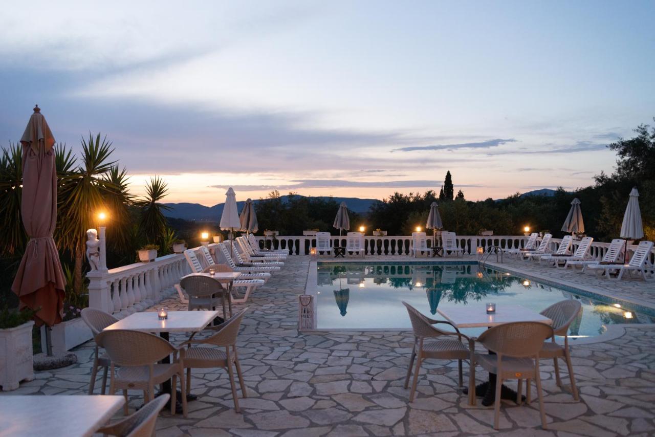 Myrto Apartahotel 3*