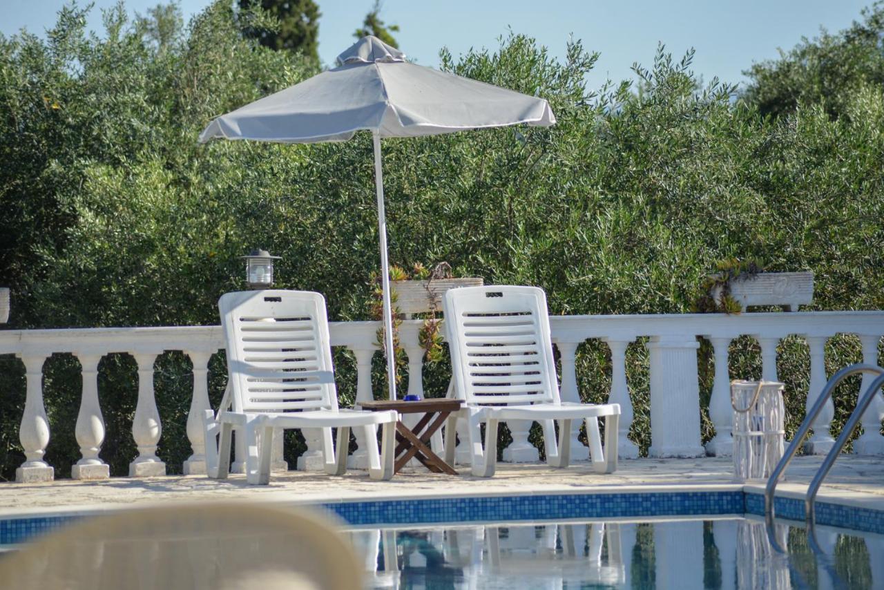 Aparthotel Myrto 3*