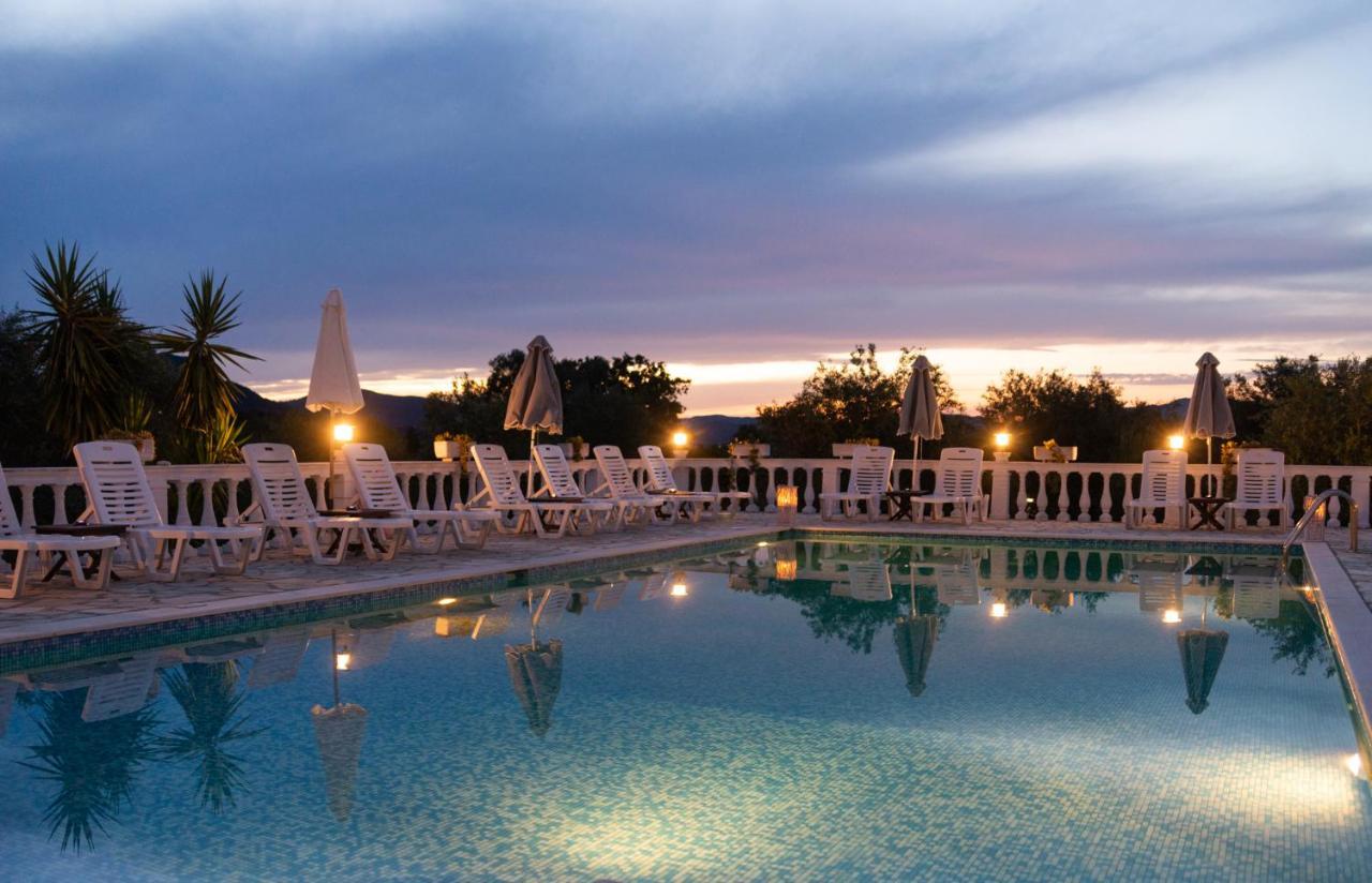 Appart hôtel Myrto Pelekas